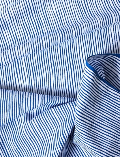 Kamawanu Tenugui - Wavy Blue Stripes