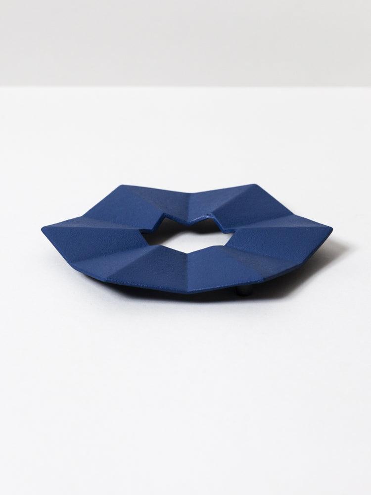 Iwachu Cast Iron Trivet - Origami Blue