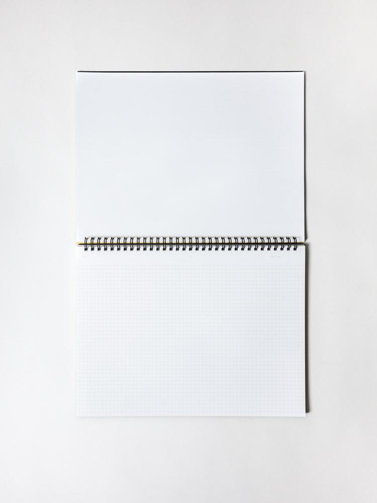 Maruman Mnemosyne - A4 Notebook Grid 5MM