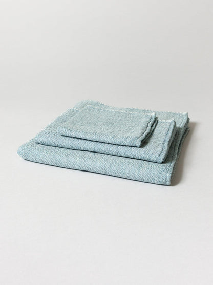 Claire Towel