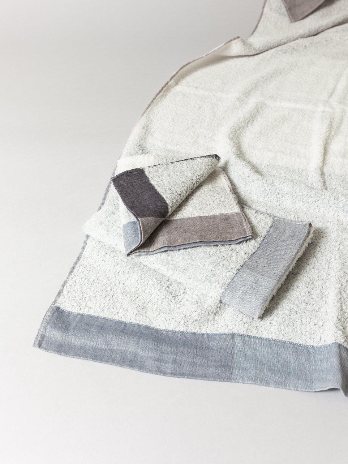 Palette Towel