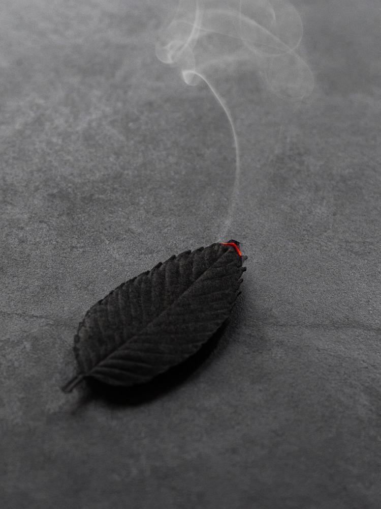 HA KO Paper Incense - Black