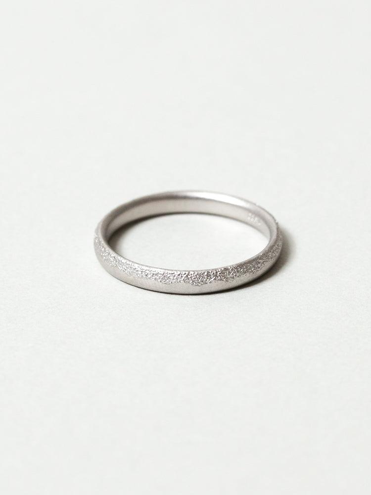Edge Cast Platinum Wedding Band