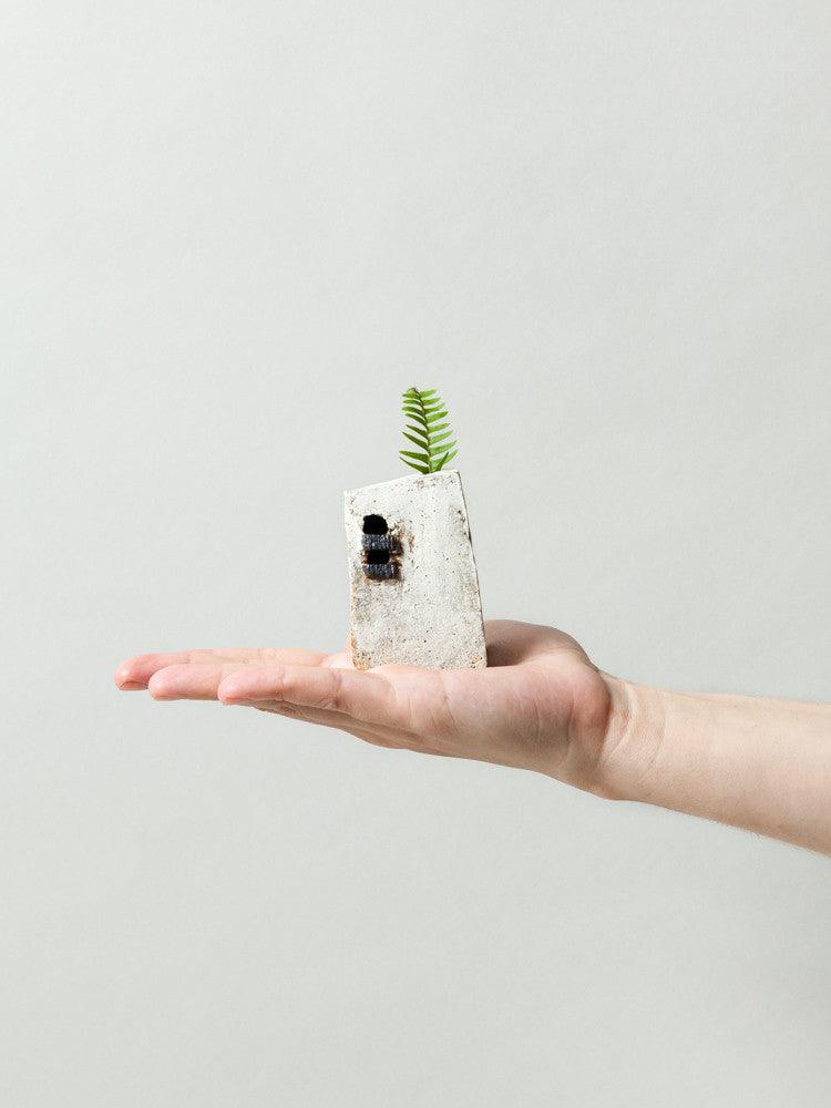 Ceramic City Bud Vase No. 8 - rikumo japan made